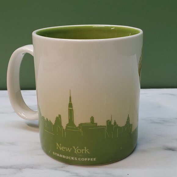 Mug - ☕️ 2012 16oz STARBUCKS New York - Picture 4 of 9
